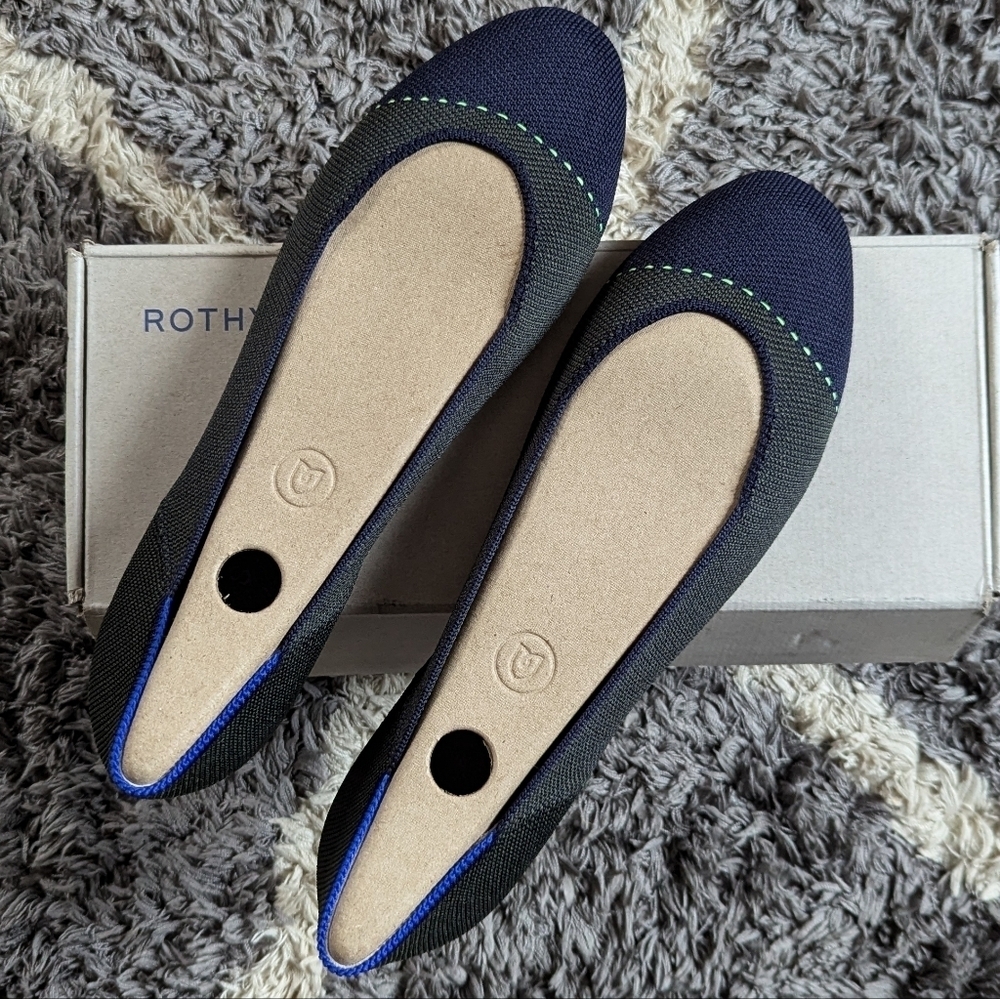 NIB Rothy's Highland Captoe 042 Size 10